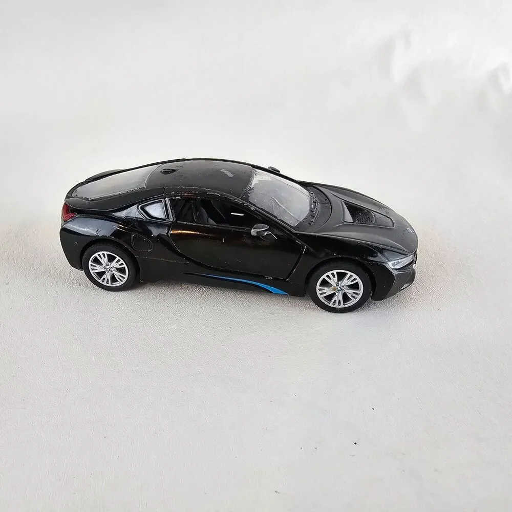 Kinsmart bmw i8